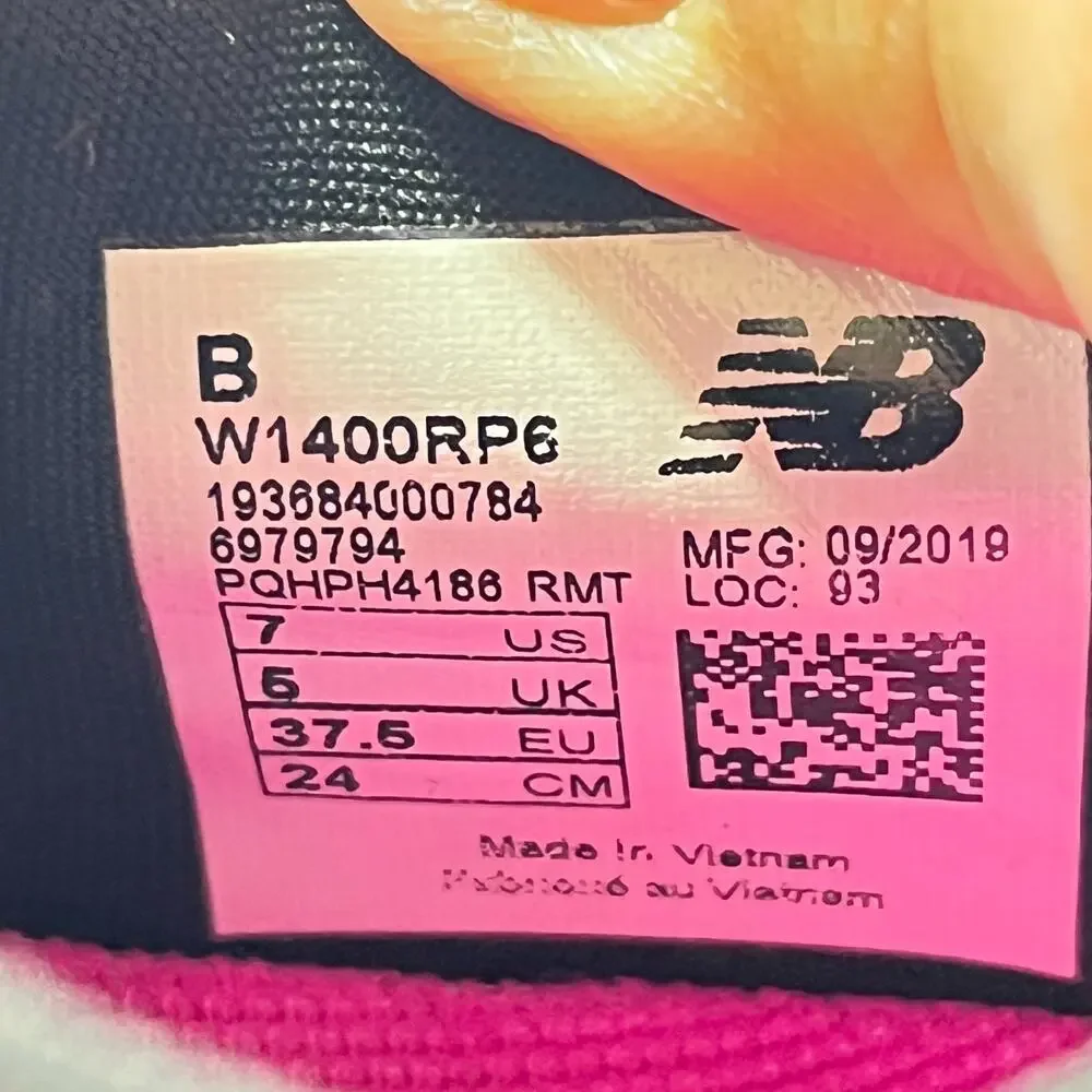 New Balance 1400v6 Black Bright Pink Road Running Shoes W1400RP6 Women's Size 7